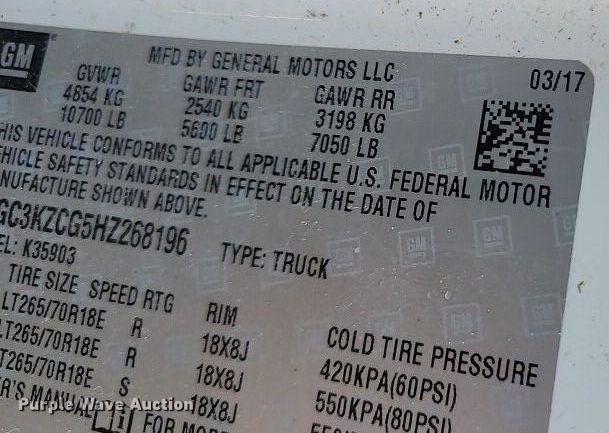 image for item IQ9973 2017 Chevrolet Silverado 3500HD  pickup truck