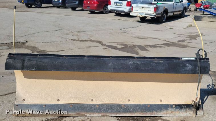 image for item IQ9974 90" W skid steer snow pusher
