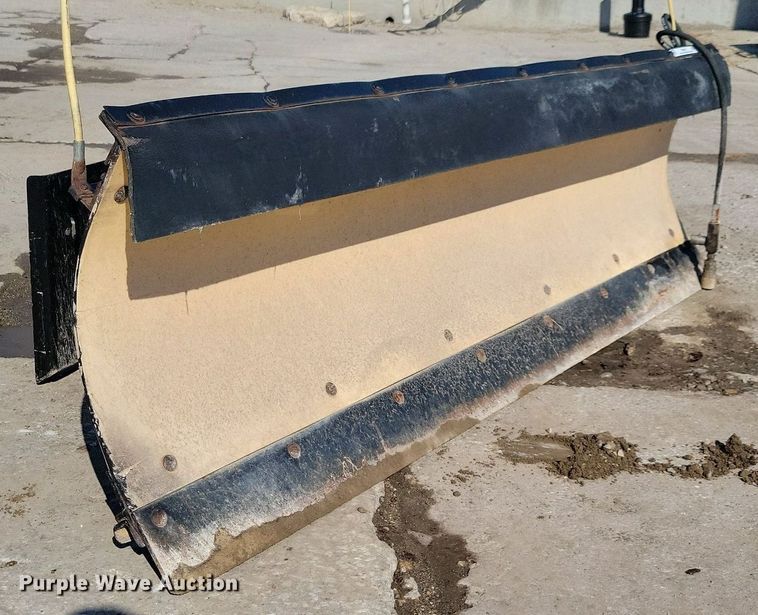 image for item IQ9974 90" W skid steer snow pusher