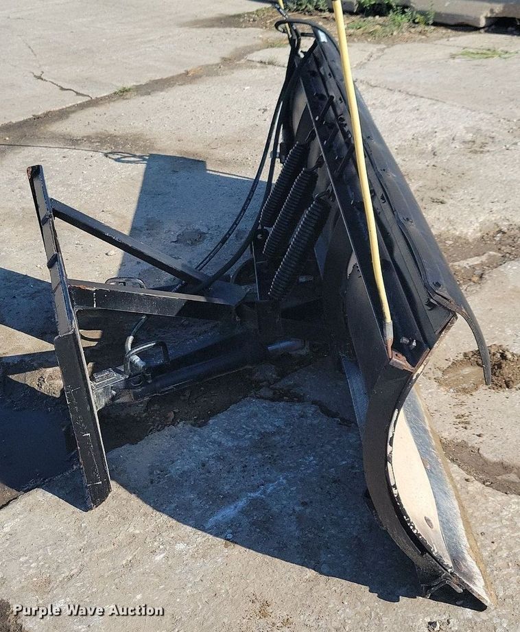 image for item IQ9974 90" W skid steer snow pusher