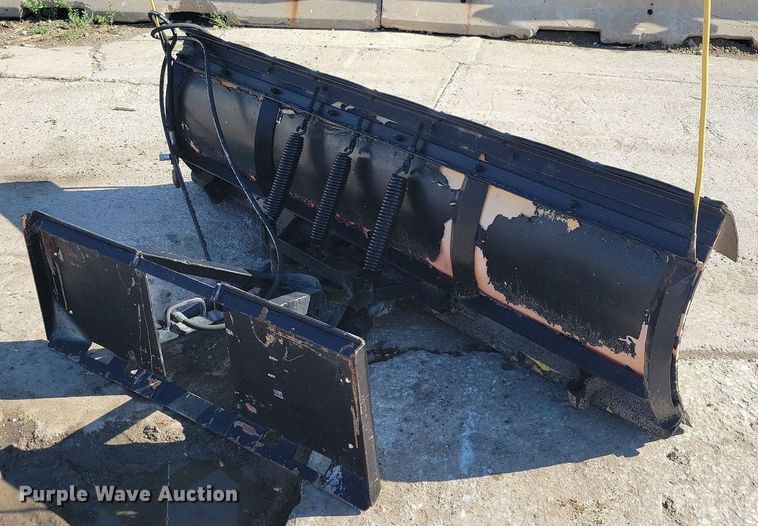 image for item IQ9974 90" W skid steer snow pusher