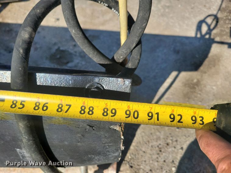 image for item IQ9974 90" W skid steer snow pusher