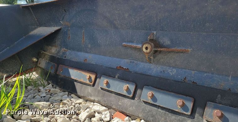 image for item IQ9975 Virnig  96" W skid steer snow pusher