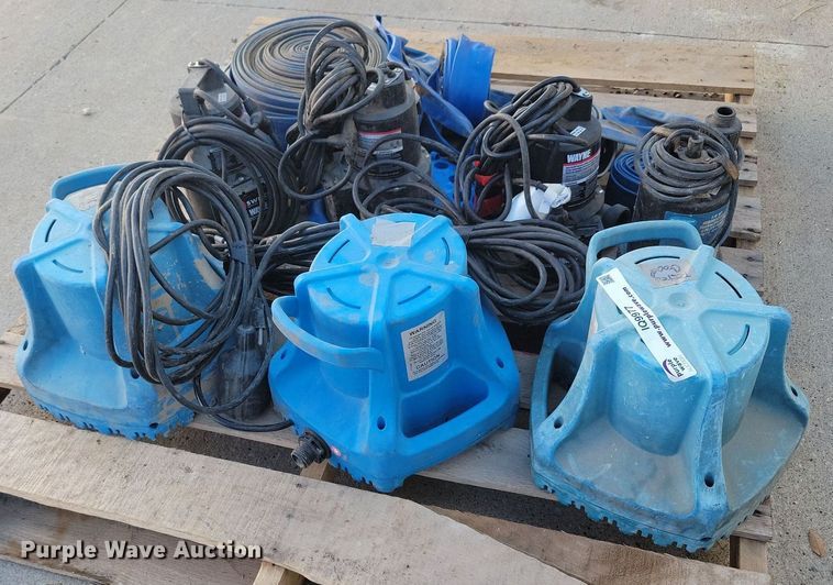 image for item IQ9977 (7) Wayne submersible pumps