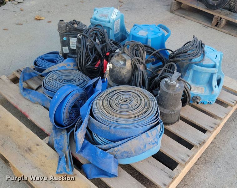 image for item IQ9977 (7) Wayne submersible pumps