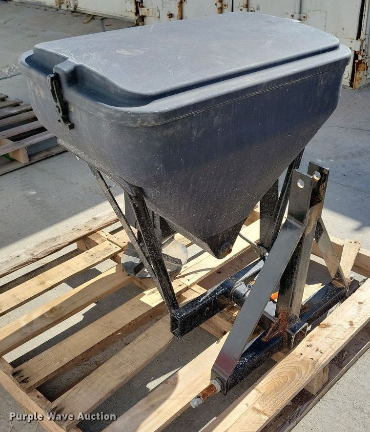 image for item IQ9979 SaltDogg  spreader