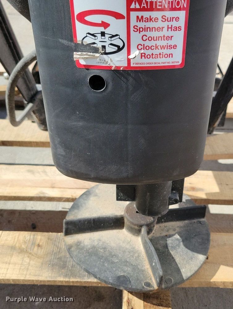 image for item IQ9979 SaltDogg  spreader