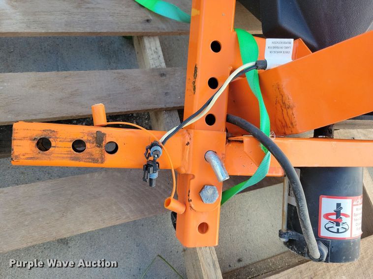 image for item IQ9980 SaltDogg  spreader