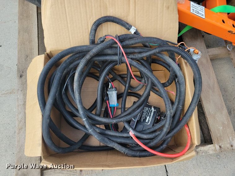 image for item IQ9980 SaltDogg  spreader