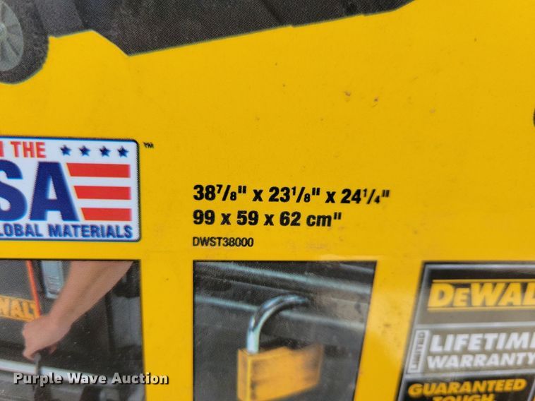 image for item IQ9981 (2) toolboxes