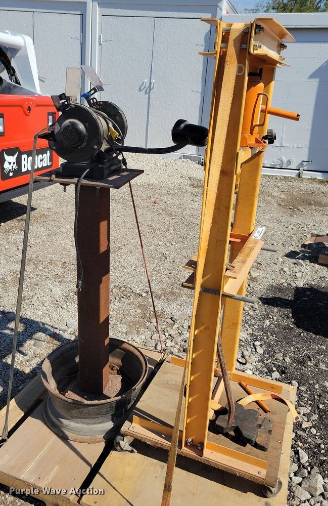 image for item IQ9986 Tools