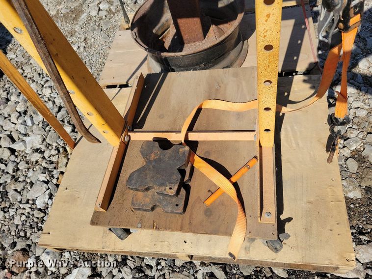 image for item IQ9986 Tools