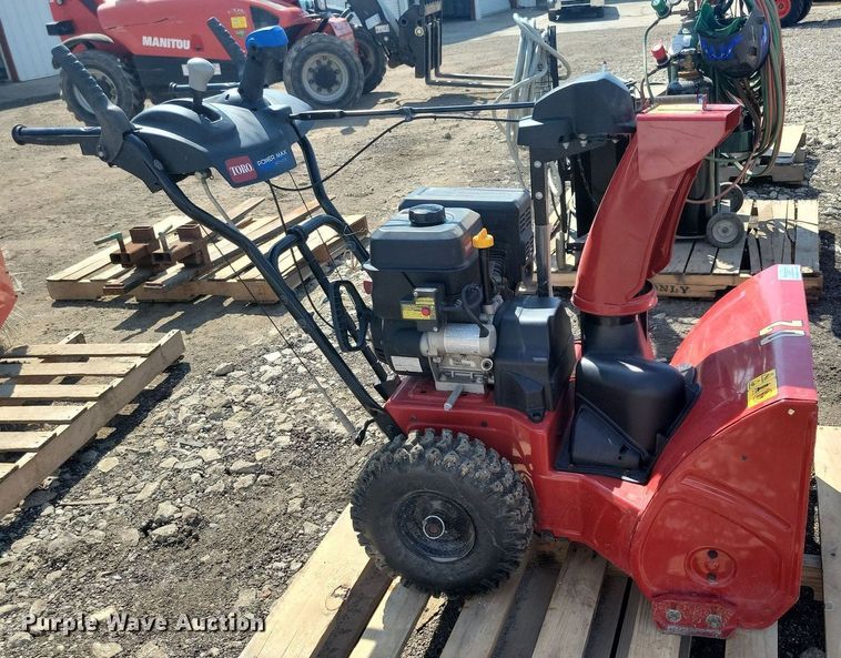image for item IQ9989 Toro Power Max 824 OE  snow blower