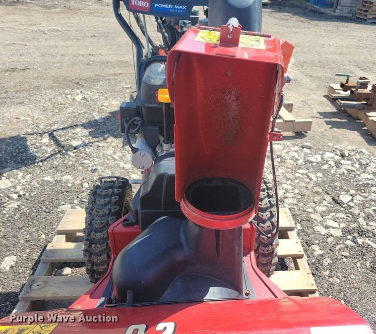 image for item IQ9989 Toro Power Max 824 OE  snow blower