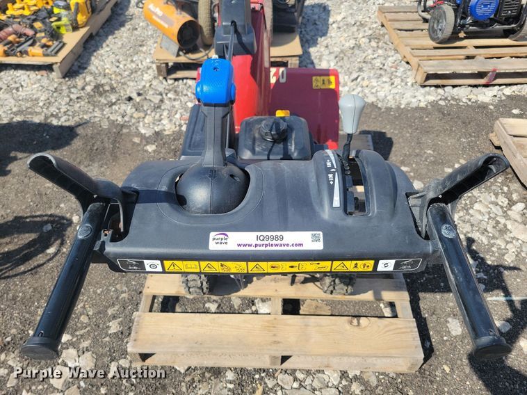 image for item IQ9989 Toro Power Max 824 OE  snow blower