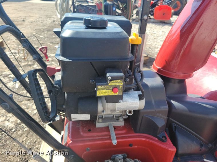 image for item IQ9989 Toro Power Max 824 OE  snow blower