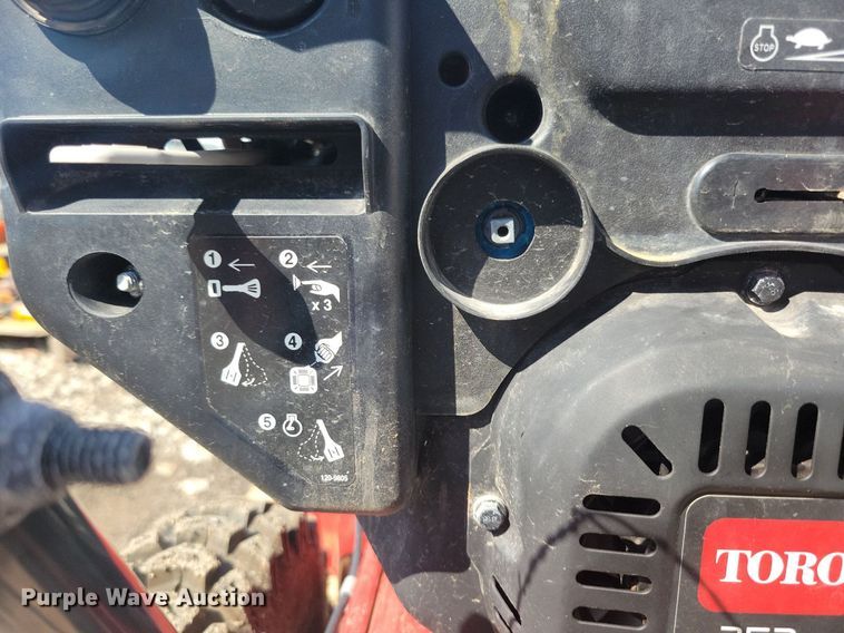 image for item IQ9989 Toro Power Max 824 OE  snow blower