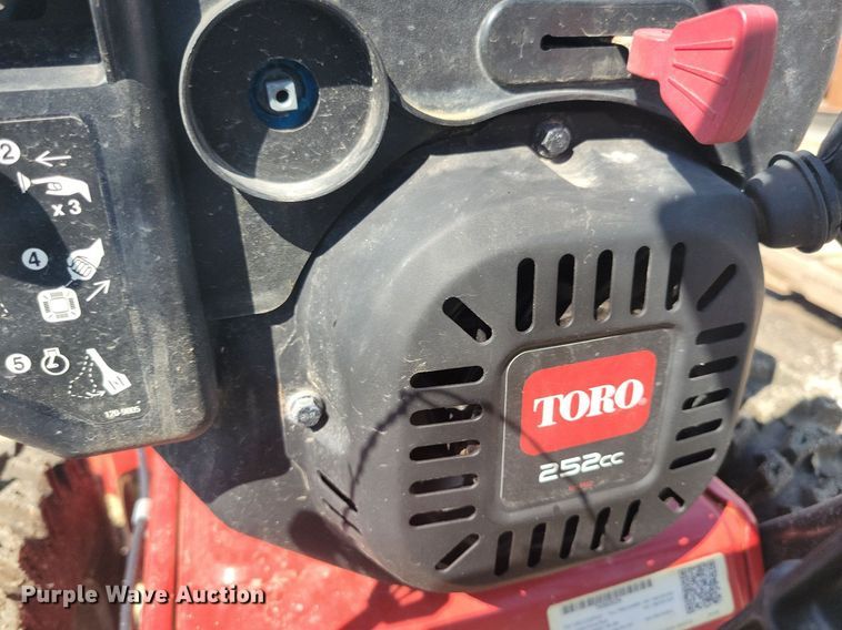image for item IQ9989 Toro Power Max 824 OE  snow blower