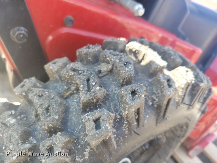 image for item IQ9989 Toro Power Max 824 OE  snow blower