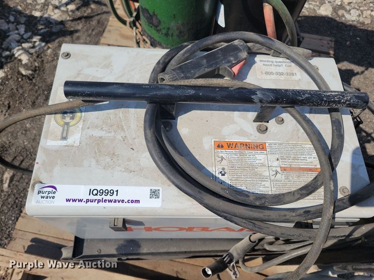 image for item IQ9991 Hobart Handler 130 XL  welder