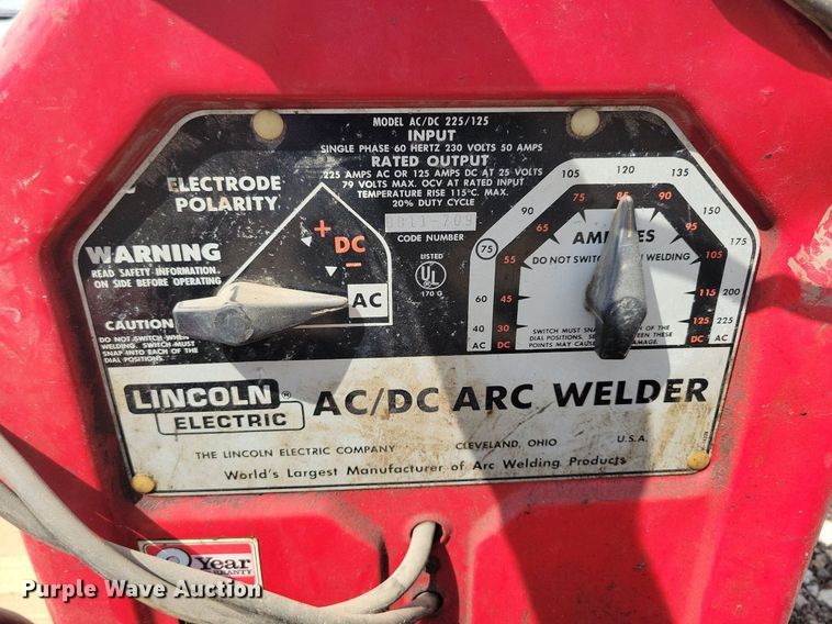 image for item IQ9993 Lincoln  welder