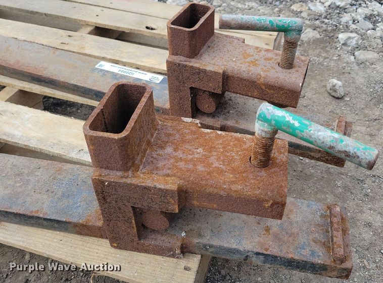 image for item IQ9994 47" L forks