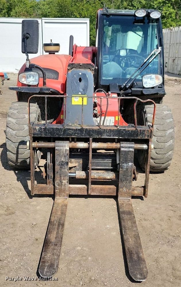 image for item IQ9995 2019 Manitou MT625H  telehandler