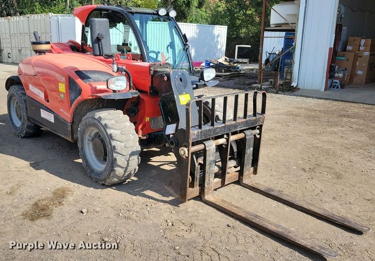 image for item IQ9995 2019 Manitou MT625H  telehandler