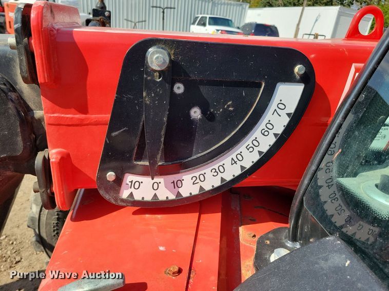 image for item IQ9995 2019 Manitou MT625H  telehandler