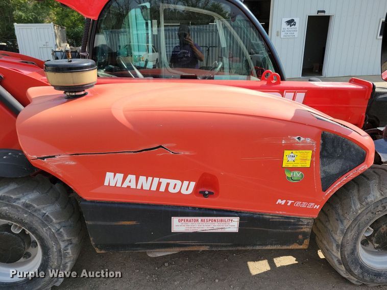 image for item IQ9995 2019 Manitou MT625H  telehandler