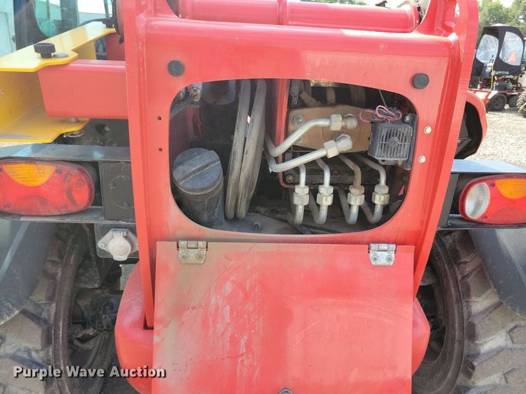 image for item IQ9995 2019 Manitou MT625H  telehandler