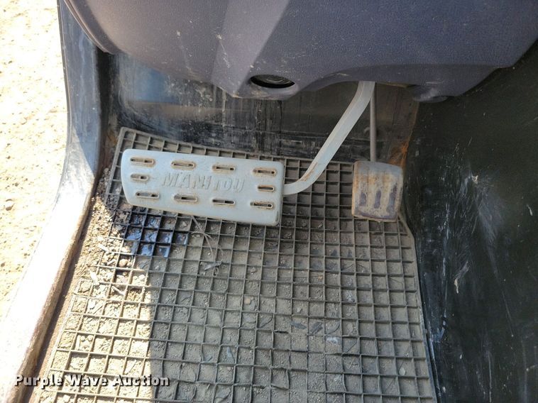 image for item IQ9995 2019 Manitou MT625H  telehandler