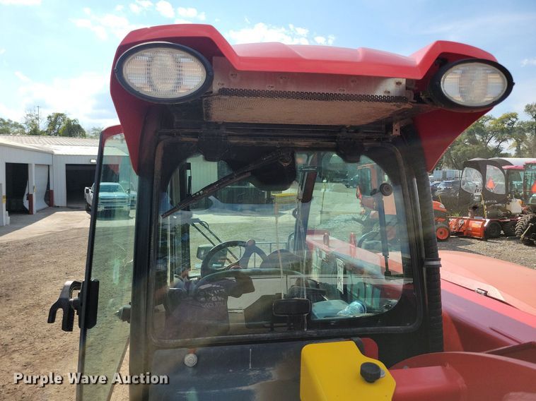 image for item IQ9995 2019 Manitou MT625H  telehandler