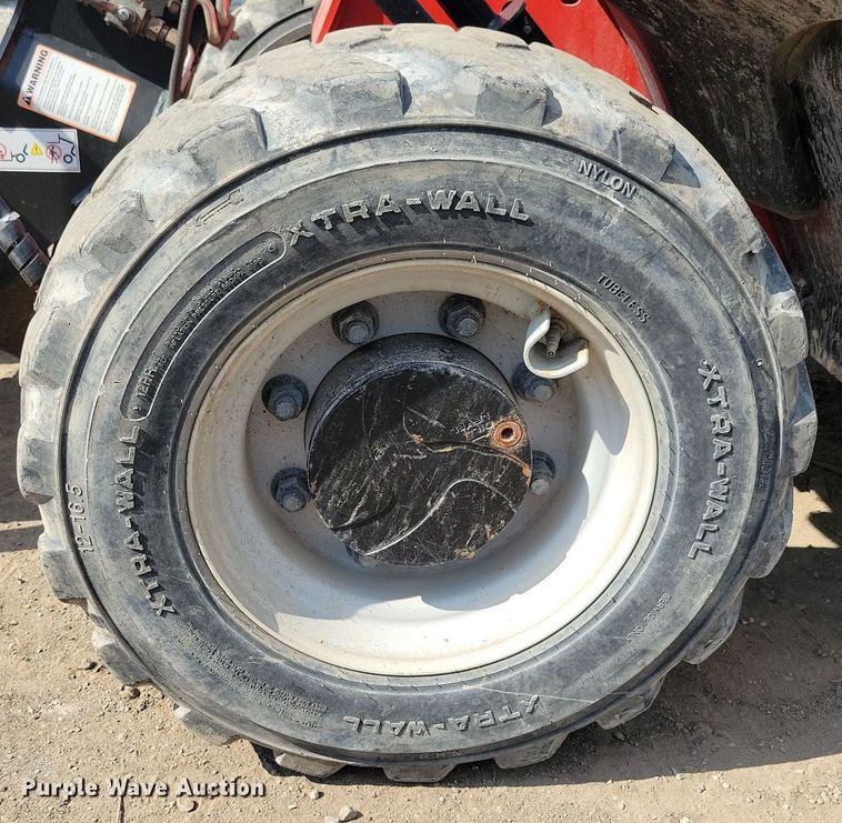 image for item IQ9995 2019 Manitou MT625H  telehandler