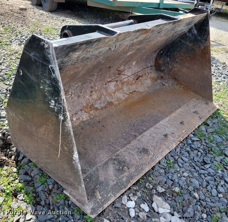 image for item IQ9996 6' W bucket