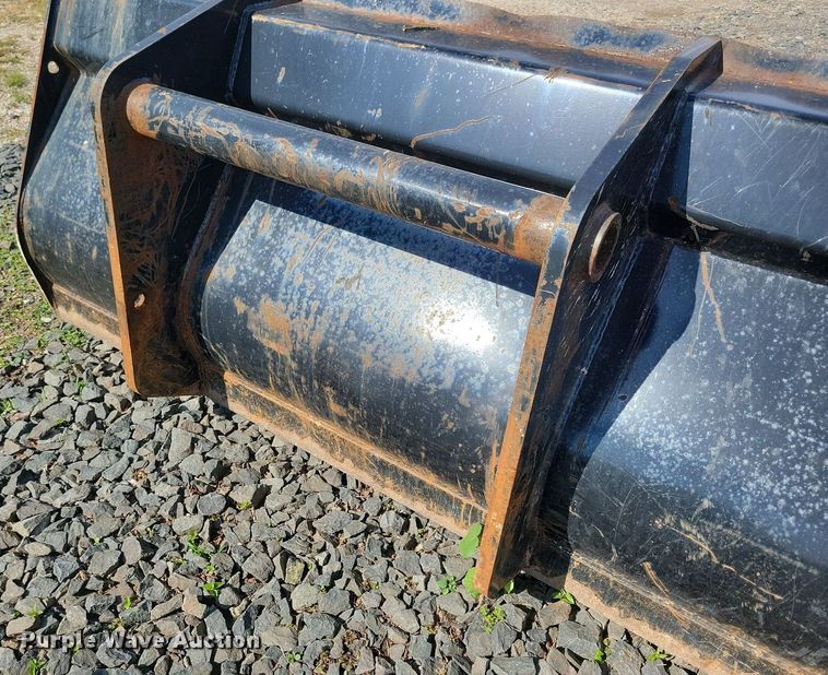 image for item IQ9996 6' W bucket