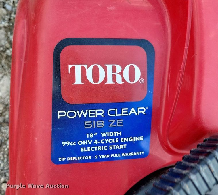 image for item IQ9998 (7) Toro 518 ZR snow blowers