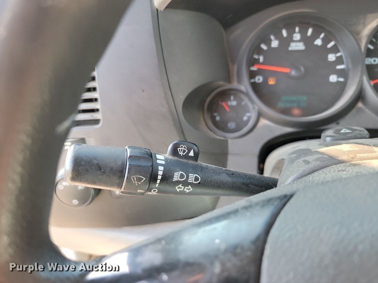 image for item JE9498 2012 Chevrolet Silverado 1500  pickup truck