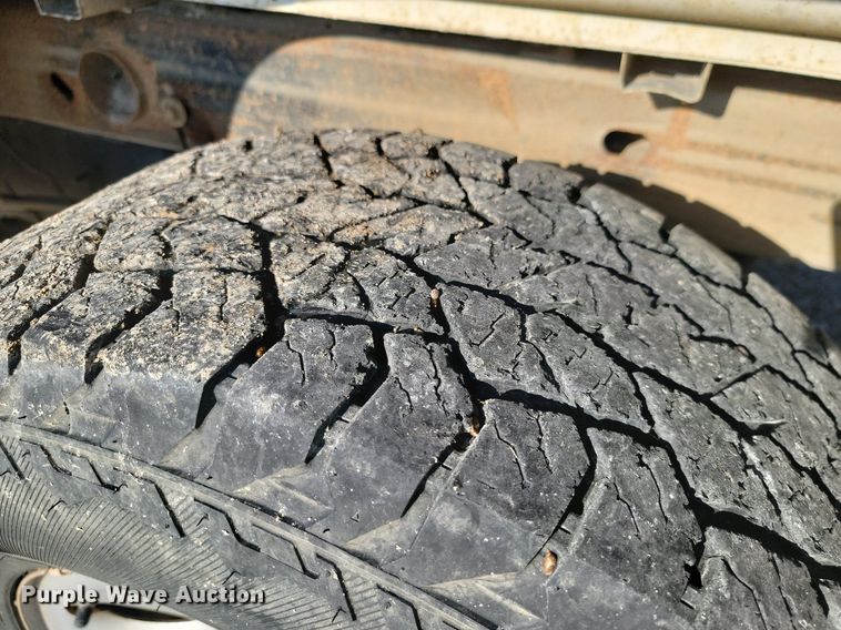 image for item JE9498 2012 Chevrolet Silverado 1500  pickup truck