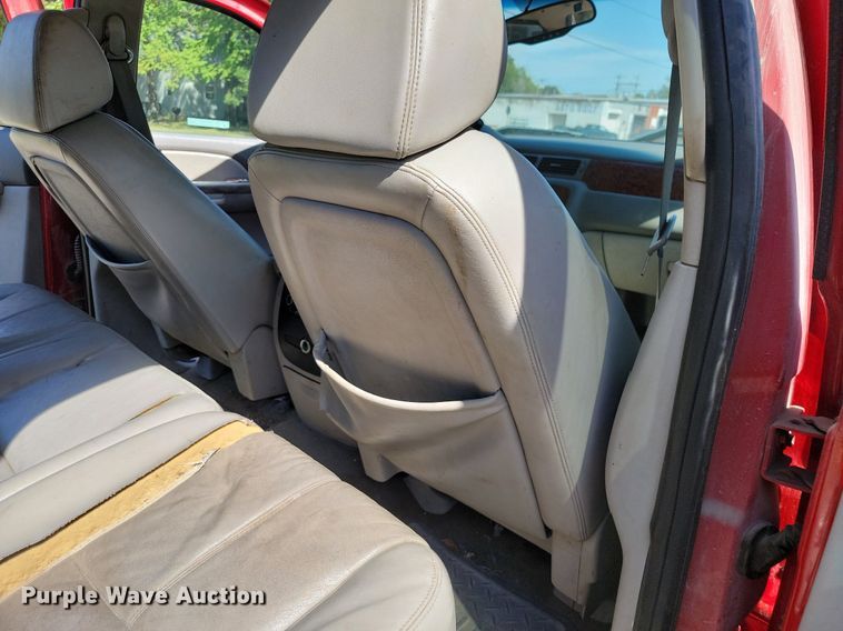 image for item JE9499 2008 Chevrolet Silverado 2500 Z71  Crew Cab pickup truck