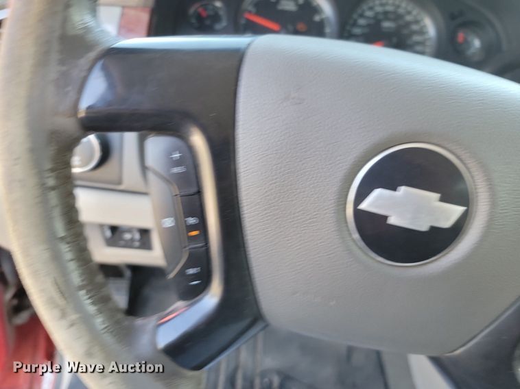 image for item JE9499 2008 Chevrolet Silverado 2500 Z71  Crew Cab pickup truck