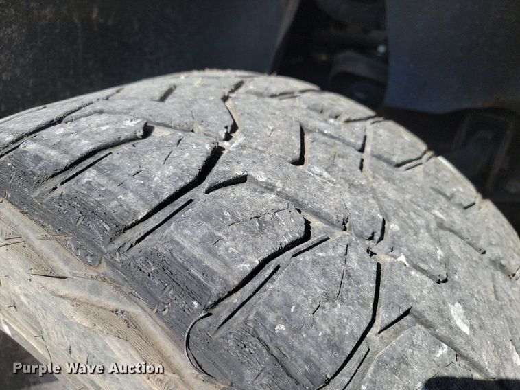 image for item JE9499 2008 Chevrolet Silverado 2500 Z71  Crew Cab pickup truck