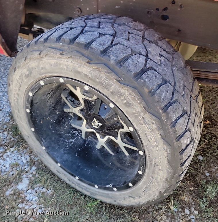 image for item JE9499 2008 Chevrolet Silverado 2500 Z71  Crew Cab pickup truck