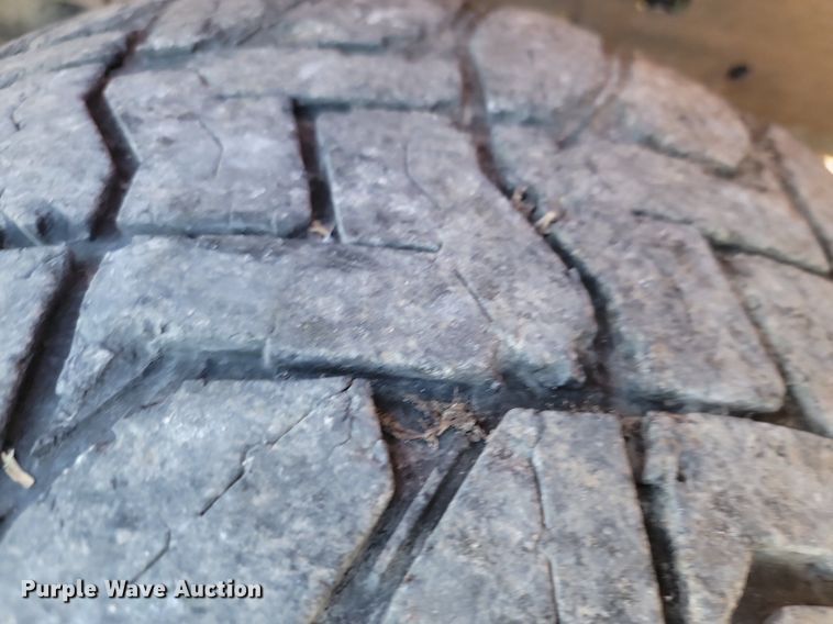 image for item JE9499 2008 Chevrolet Silverado 2500 Z71  Crew Cab pickup truck