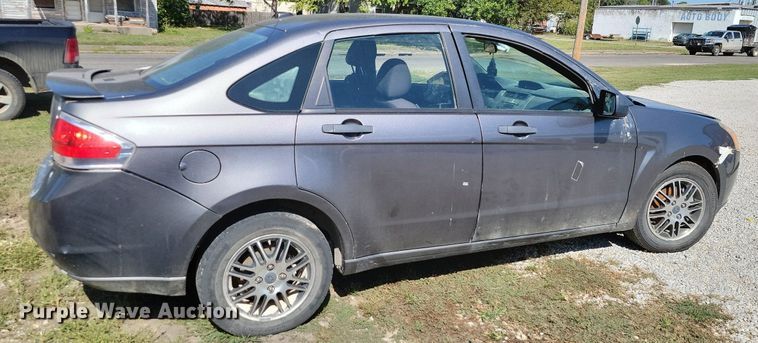 image for item JE9500 2010 Ford Focus