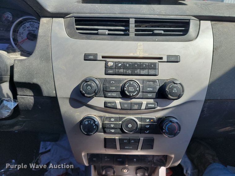 image for item JE9500 2010 Ford Focus