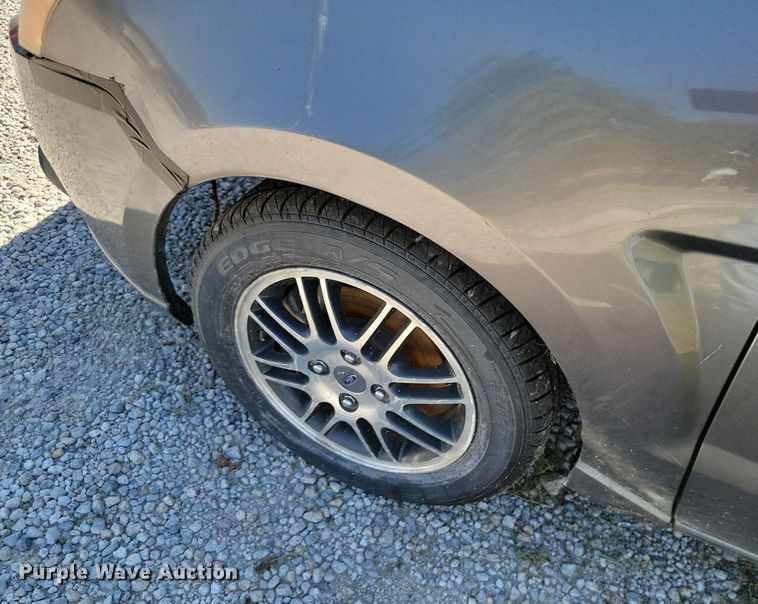 image for item JE9500 2010 Ford Focus