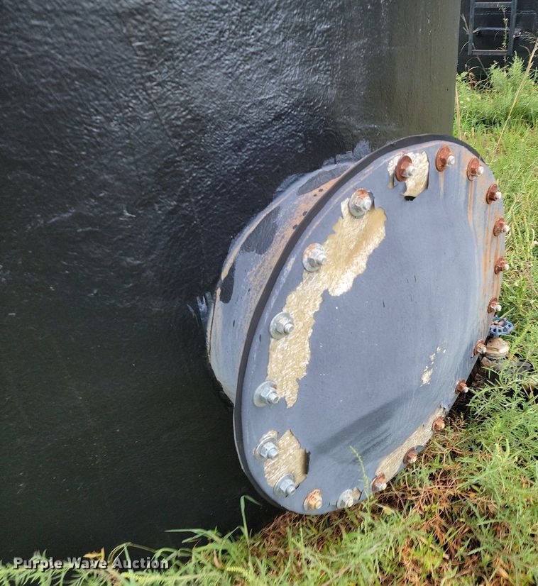 image for item JE9509 Oil tank