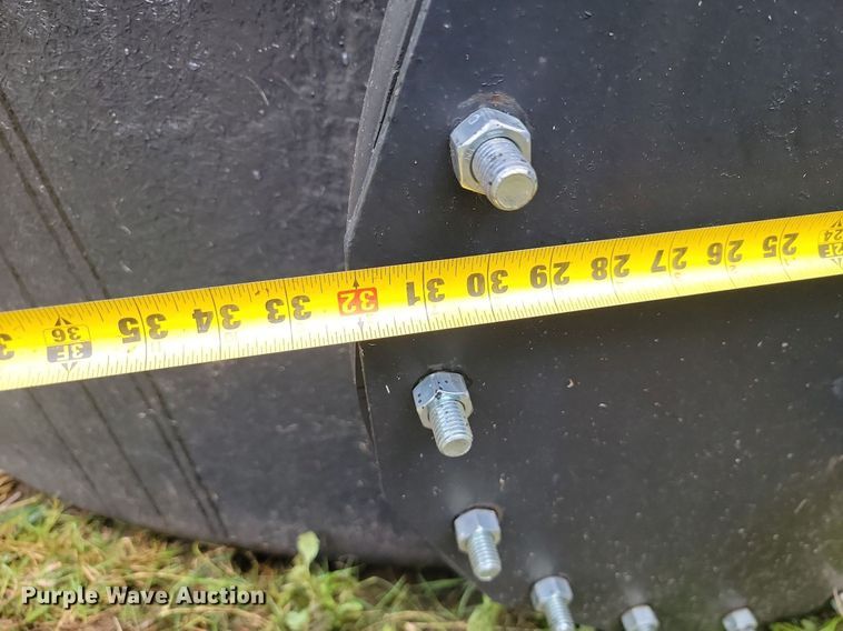 image for item JE9512 Oil tank