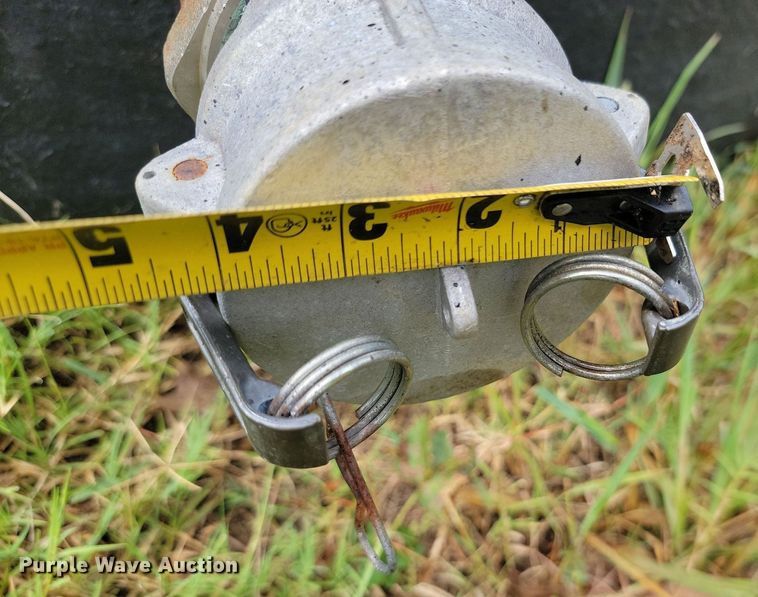 image for item JE9512 Oil tank